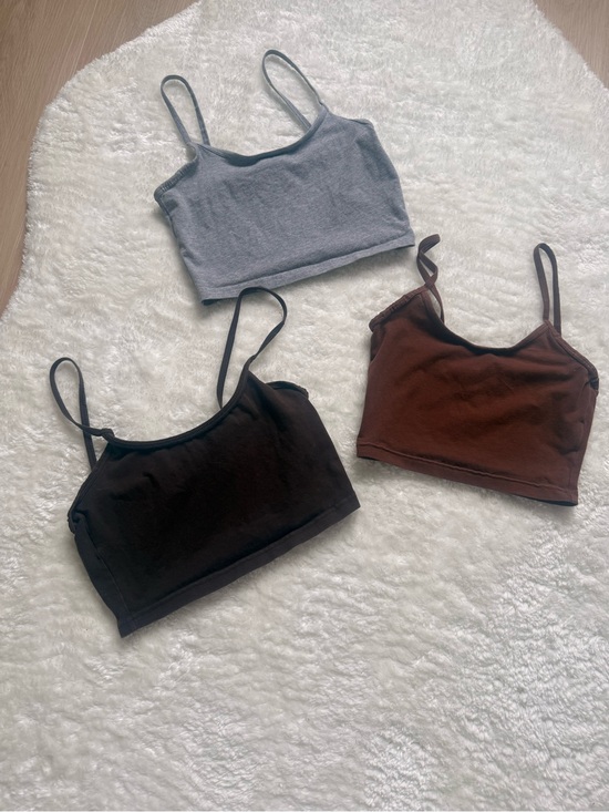 TNA Tops - Aritzia TNA Cropped Cami Tank Top - Gray, Black, Brown
